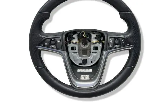 Opel Astra J Steering wheel 13351022 306434699P10A 00600050140