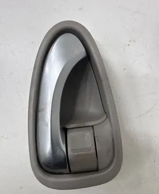 Toyota Avensis T270 Front door interior handle 6920505051 76693A2
