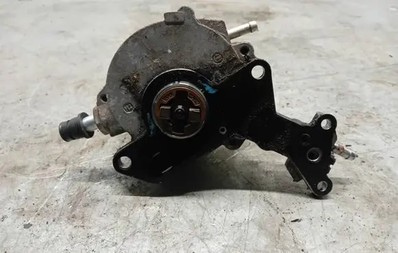 Vacuum pump