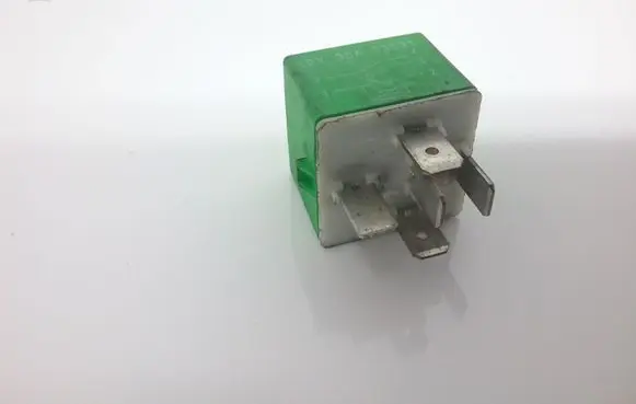Peugeot 406 Other relay 12V3503531