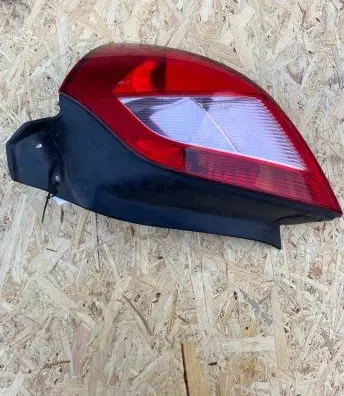 Renault Megane II Rear/tail lights 8200073237