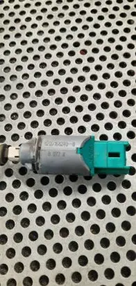 Renault Trafic II (X83) Clutch pedal sensor 8200168240 8072X