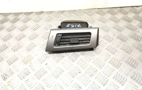BMW 5 E60 E61 Dashboard side air vent grill/cover trim 64226949303 14121810