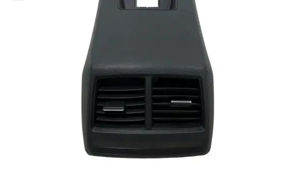 Rear air vent grill