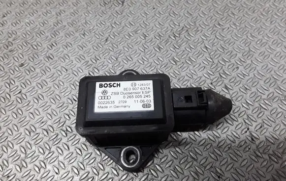 Volkswagen PASSAT B5.5 ESP acceleration yaw rate sensor 8E0907637A