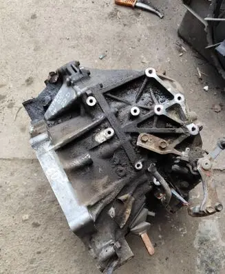 Toyota Avensis T250 Manual 6 speed gearbox 