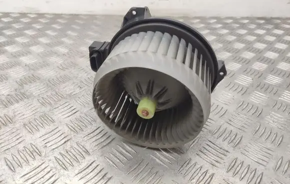 Suzuki SX4 Heater fan/blower