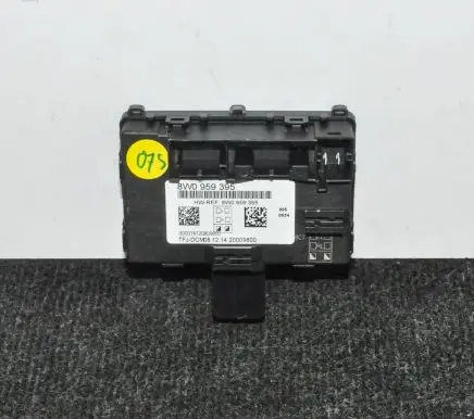 Audi A4 S4 B9 8W Door control unit/module 8W0959395