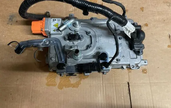 Ford Kuga III Hybrid / electric car battery LX6814G646BF LX6814B227BF