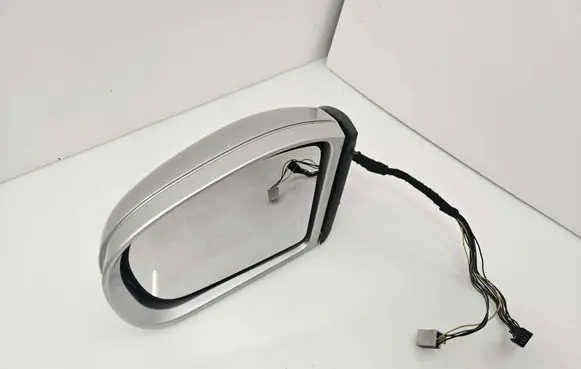 Mercedes-Benz C W203 Front door electric wing mirror 413133419