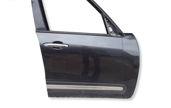 Fiat 500L Front door TB42B