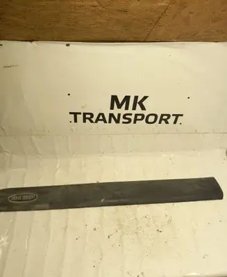 Front door trim (molding)