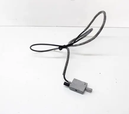 Renault Kangoo I Aerial antenna amplifier