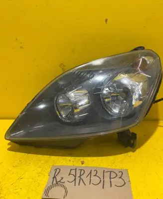 Opel Zafira B Headlight/headlamp