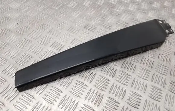 Audi A6 S6 C6 4F Front door glass trim molding 4F0853290A