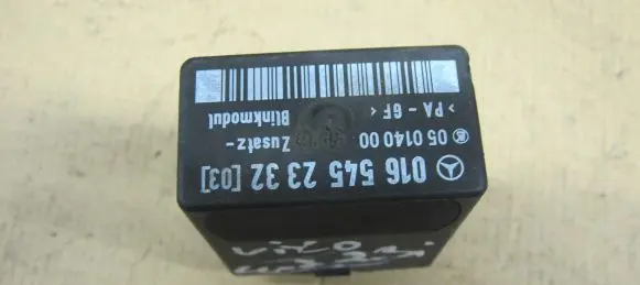 Mercedes-Benz Vito Viano W638 Other relay 0165452332