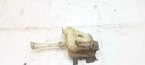 Nissan Primera Windshield washer fluid reservoir/tank 28910au400