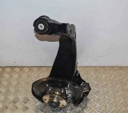 Mini Clubman F54 Rear wheel hub 6799739