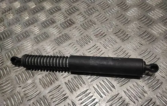 Volvo XC70 Tailgate strut 31217640