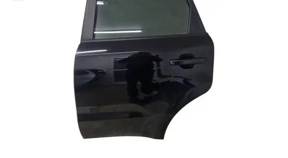 KIA Soul Rear door
