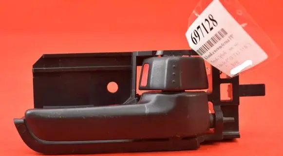 Suzuki Splash Front door interior handle 