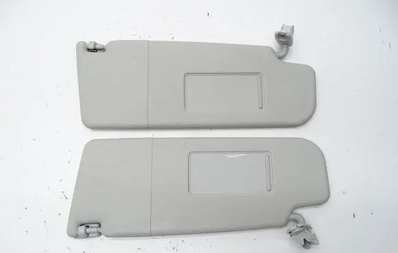 Skoda Octavia Mk2 (1Z) Sun visor 1Z0857552BP