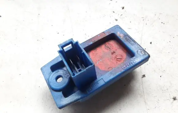 Ford Focus Heater blower fan relay 