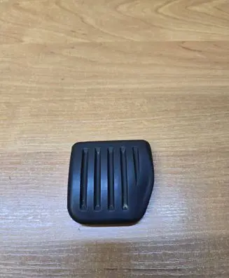 Volvo XC70 Brake pedal 7G9N2457AA