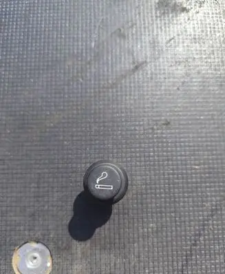 Alfa Romeo 147 Cigarette lighter 