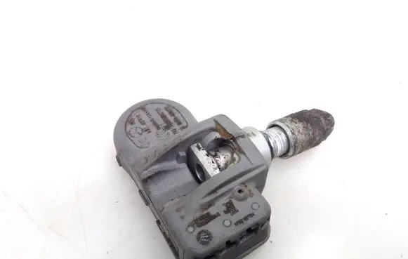 Mercedes-Benz S W221 Tire pressure sensor A0009054100