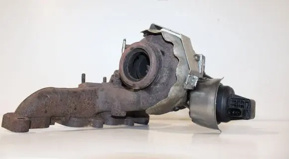 Volkswagen Golf VI Turbo 03L253016H BV39F0098