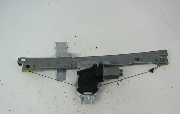 Peugeot 207 CC Front door window regulator with motor 