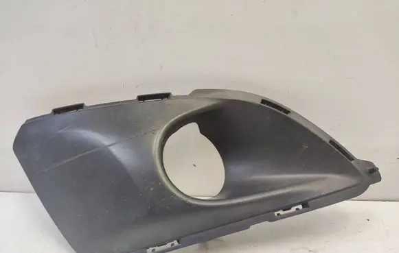 Peugeot 5008 Front fog light trim/grill AA36716773 037566 6512091