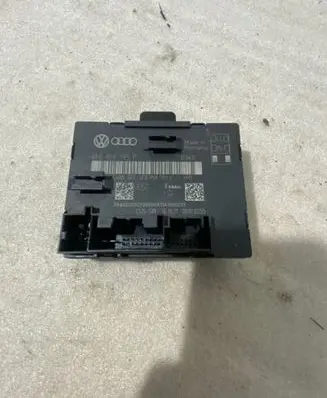 Audi A6 S6 C6 4F Door control unit/module 4F0959795P