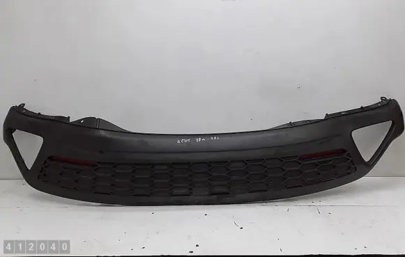 Front bumper lip