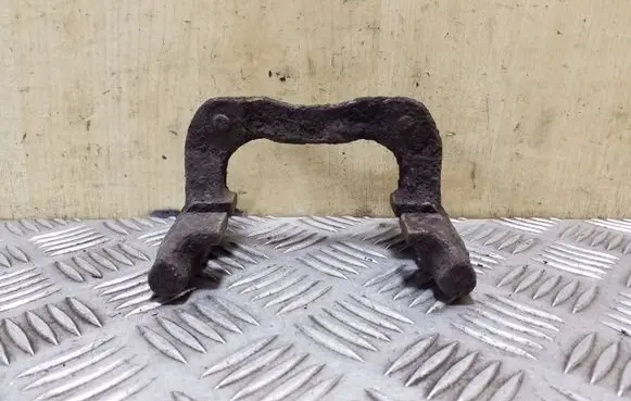 Audi A3 S3 8L Brake caliper pad carrier rear 