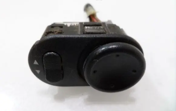 Opel Zafira A Wing mirror switch 09226861