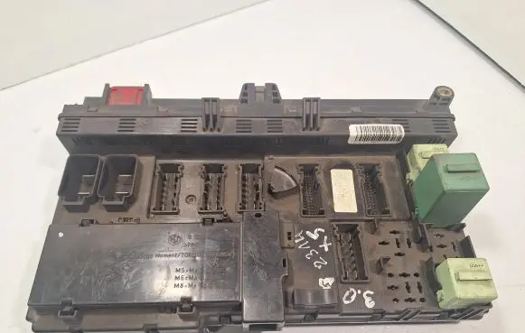 BMW X5 E53 Fuse module 100514051501 6907395