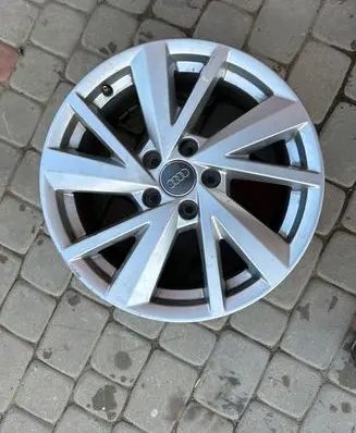 Audi Q2 - R17 alloy rim 81A601025C