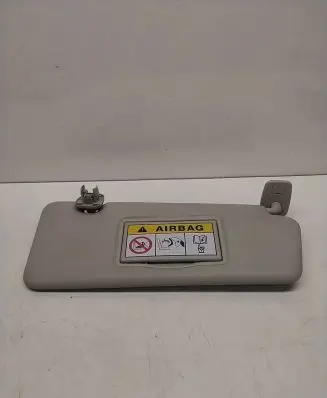 Renault Clio IV Sun visor