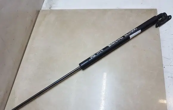 Mercedes-Benz Vito Viano W638 Tailgate/trunk strut/damper