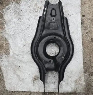 Tesla Model 3 Rear upper control arm/wishbone 104445100f