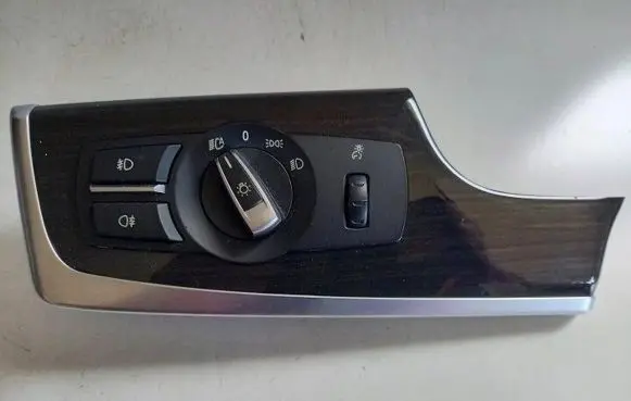 BMW 5 F10 F11 Other devices 979091 35399