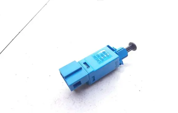 Clutch pedal sensor