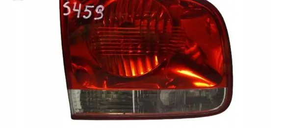 Volkswagen Touareg I Tailgate rear/tail lights