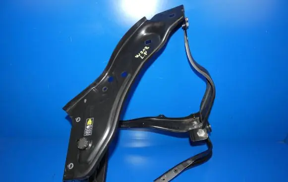 Mercedes-Benz CLS C218 X218 Radiator support slam panel 218626005 07115C