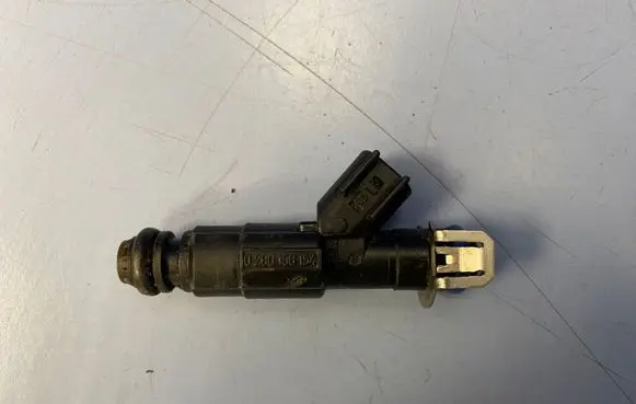 Ford Focus C-MAX Fuel injector 0280156154