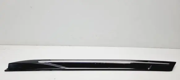 Peugeot 5008 II Fender trim (molding) 98142287DX