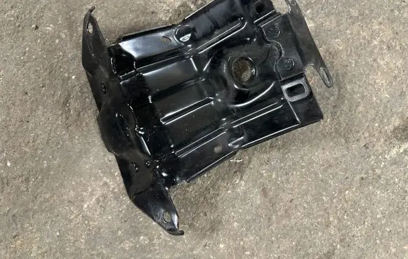 Renault Arkana other engine part 625C20931R