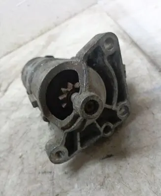 Renault Espace III Starter motor D7R34 8200130624